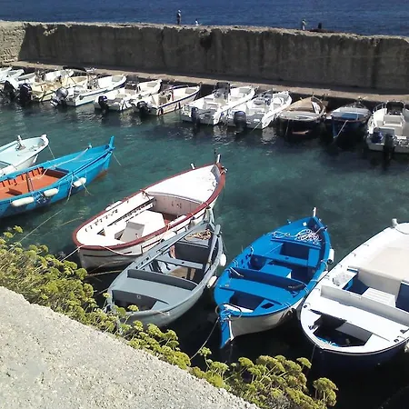 Azzurro Mare דירה אנדרנו